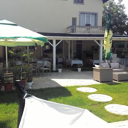 Casa Radu Ξενοδοχείο Snagov Εξωτερικό φωτογραφία